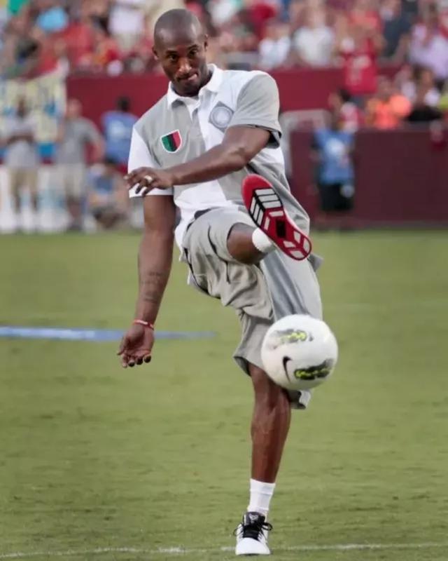 美职联2025年常规赛最佳阵：梅西领衔，布安加、伊万德入选