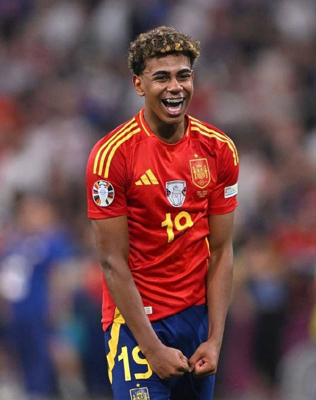 五大联赛收官!英超末轮前瞻：争五大戏曼城占优