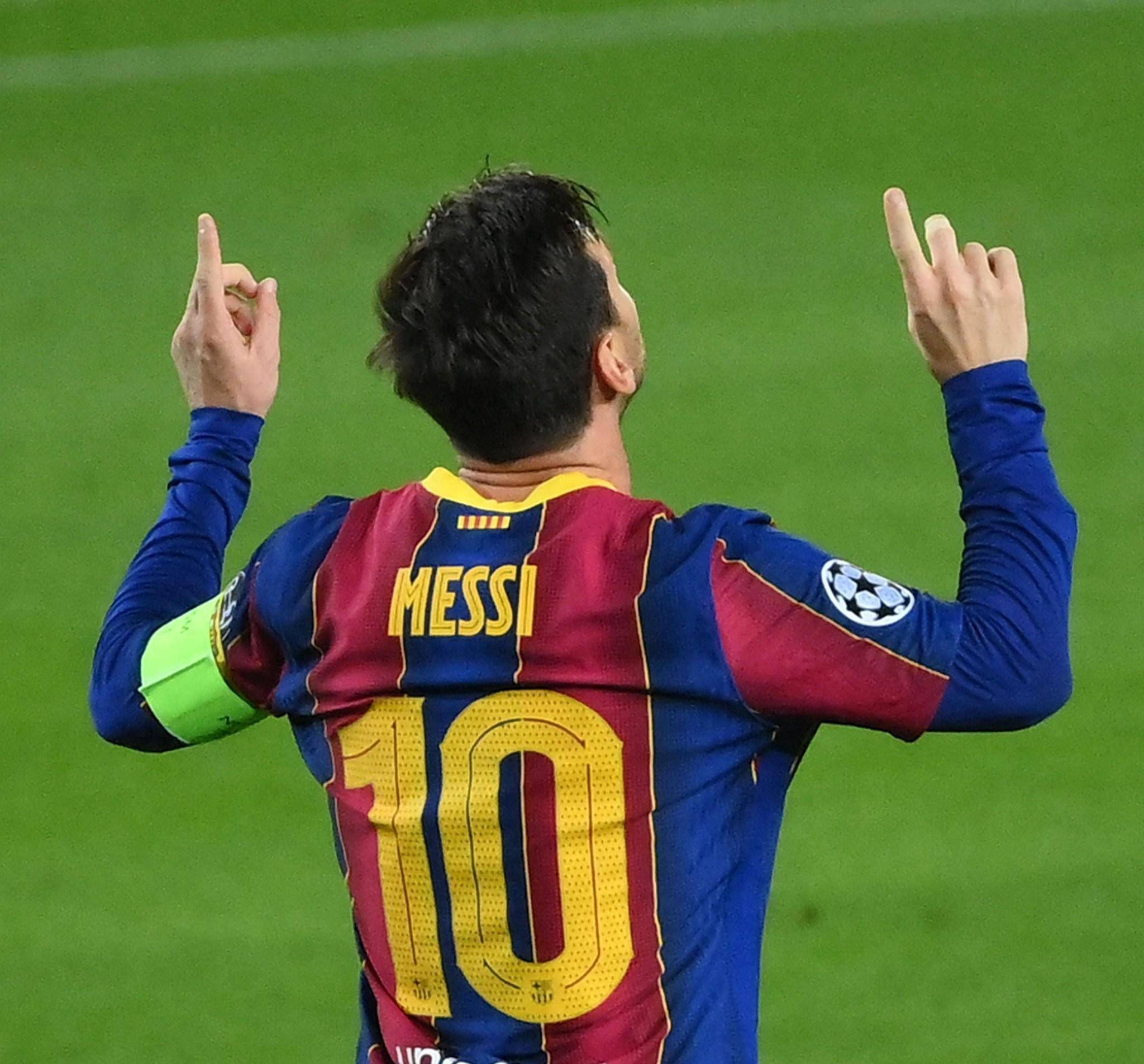 欧冠改制后代表最多球队参赛榜：伊布7队居首，