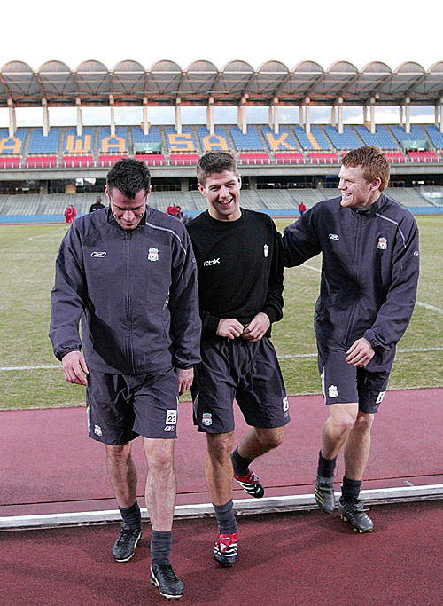 明尼苏达双城在 2019 年单季击出 307 支本垒打，创下大联盟团体最高纪录