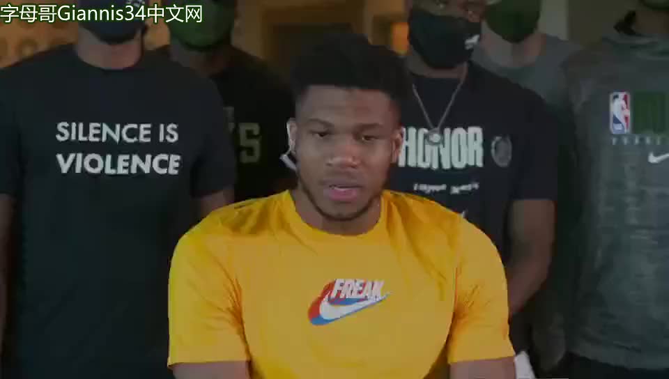 BLG被TES零封，打野脸探草丛，失误不断，又要背锅了